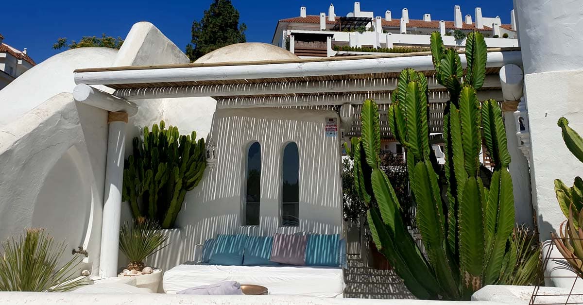 Freestanding or Attached Pergolas – What’s Your Style?