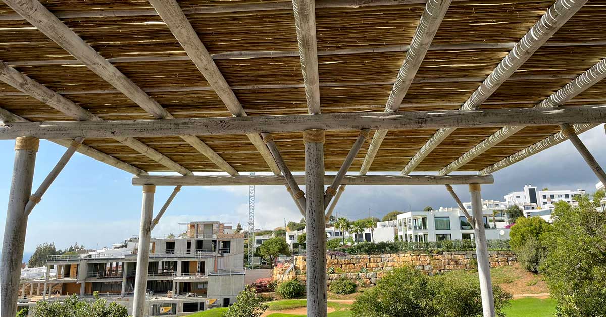 Transform Your Outdoor Space with a Stunning Pergola Design: The Ultimate Guide