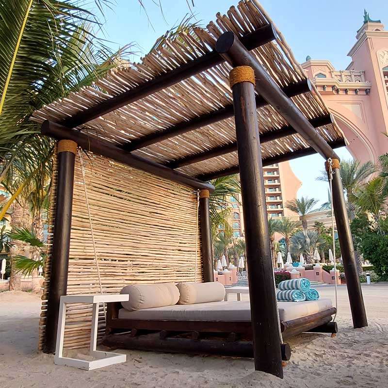 Swinging Daybed
